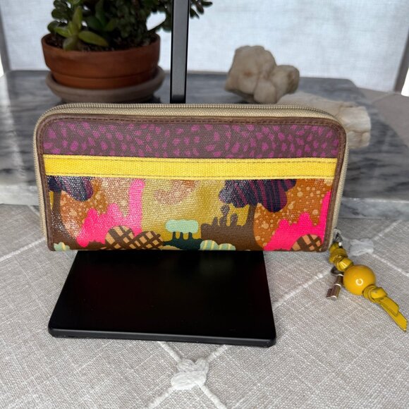 Fossil Keyper Zip Around Wallet - Colorful Waxed Floral Canvas - Picture 2 of 7